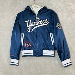 Vtg GIII Carl Banks Yankees Satin Reversible Hooded Bomber Jacket M MLB